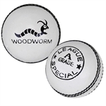 Woodworm Junior Special 4 ¾oz Cricket Ball WHITE